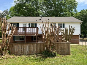 121 N Barons Rd in Clemmons, NC - Building Photo - Building Photo