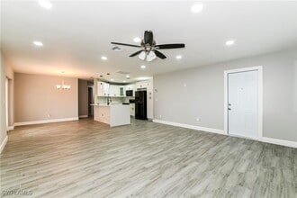 1431 SE 12th St in Cape Coral, FL - Building Photo - Building Photo