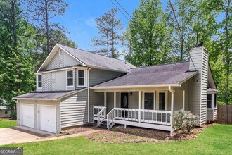 400 Lake Swan Ct in Hiram, GA - Building Photo - Building Photo