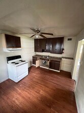 6431 W Canal Blvd-Unit -6431 W. Canal Unit A in Shreveport, LA - Building Photo - Building Photo