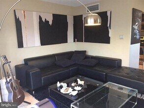 1117 New Hampshire Ave NW in Washington, DC - Building Photo - Building Photo