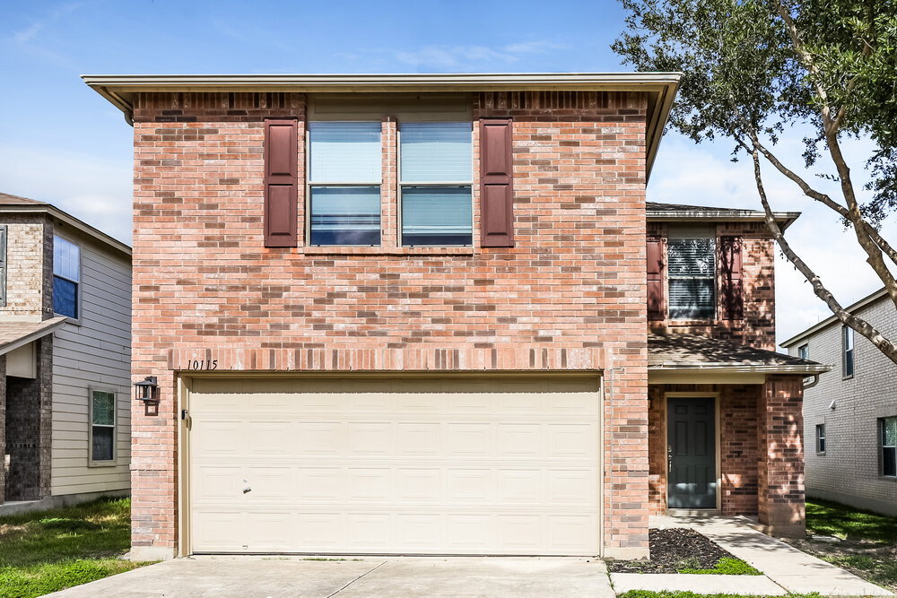 10115 Shady Meadows in San Antonio, TX - Building Photo