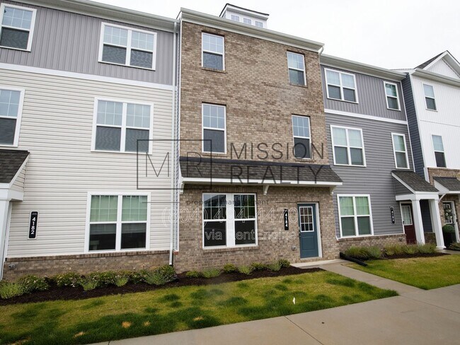 property at 4184 Pk Trl Dr