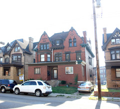 367 S Negley Ave in Pittsburgh, PA - Building Photo - Building Photo