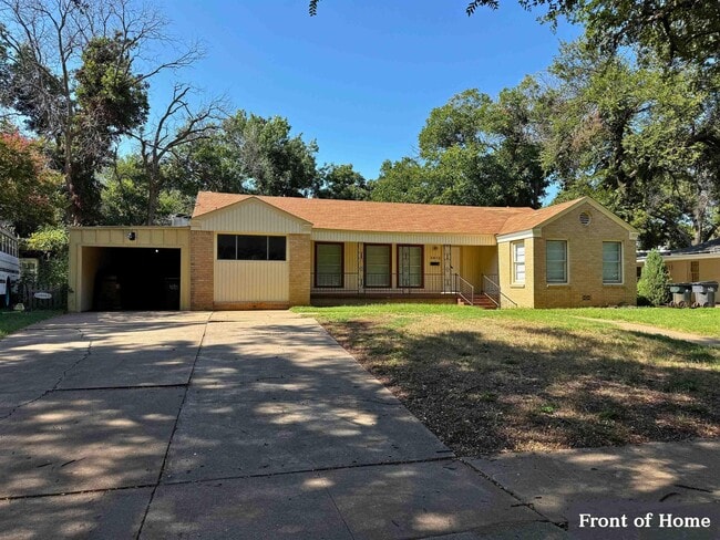 property at 2412 Dartmouth St