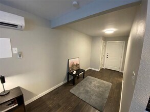 3503 Harmon Ave in Austin, TX - Building Photo - Building Photo