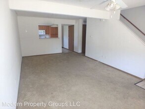 1425 Bodie Dr in Columbia, MO - Building Photo - Building Photo