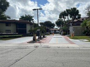 9691 SW 138th Ave in Miami, FL - Building Photo - Building Photo