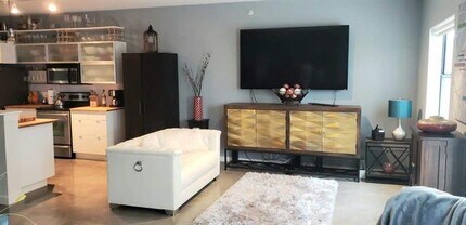 1111 S Akard St in Dallas, TX - Building Photo - Building Photo