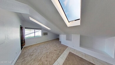 3042 E Cumberland Ct in Westlake Village, CA - Building Photo - Building Photo