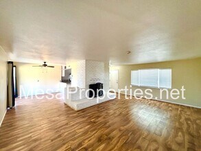 15090 Acoma Rd in Apple Valley, CA - Building Photo - Building Photo