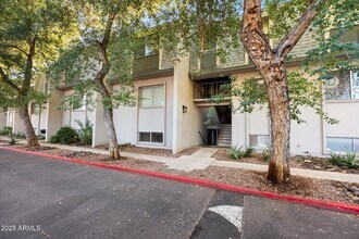 1018 E Osborn Rd in Phoenix, AZ - Building Photo - Building Photo