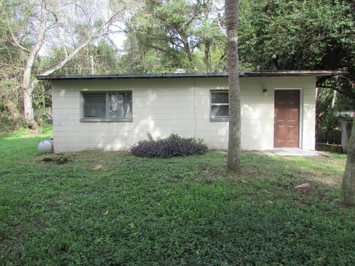 1030 NW 55th St in Gainesville, FL - Foto de edificio
