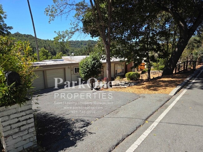 755 Solana Dr in Lafayette, CA - Building Photo - Building Photo