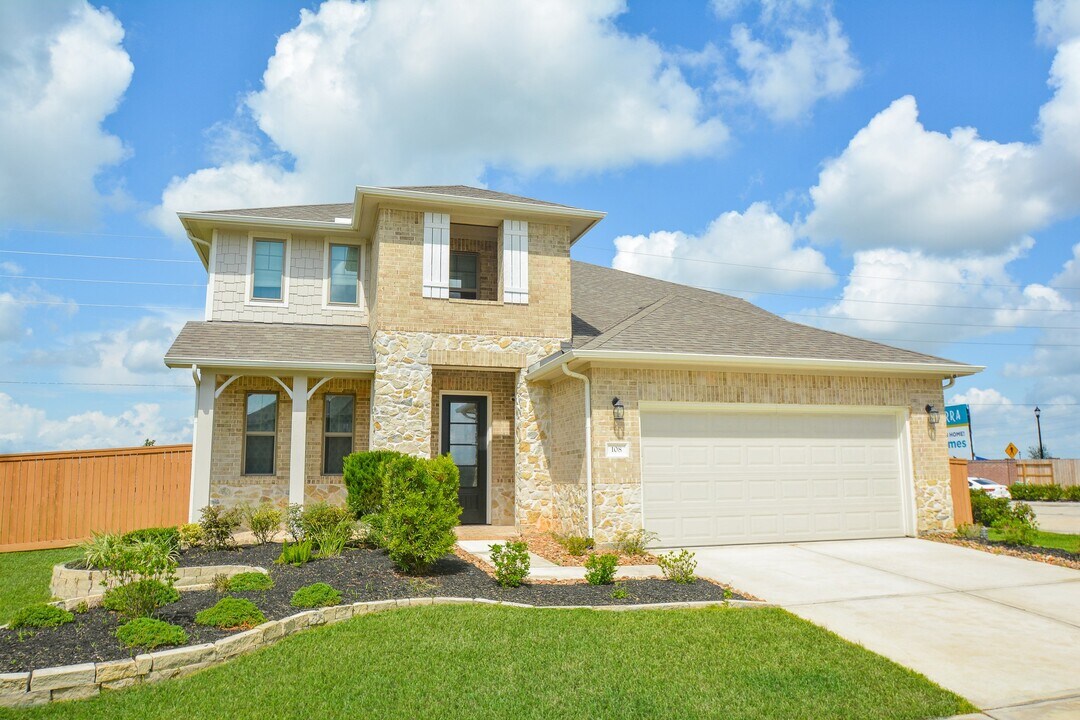 108 Summer Pool Ct in Katy, TX - Foto de edificio