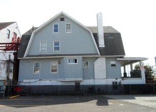 105 S California Ave in Atlantic City, NJ - Foto de edificio - Building Photo