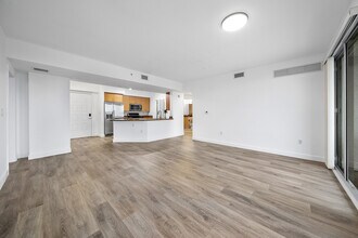 1830 Radius Dr in Hollywood, FL - Building Photo - Building Photo