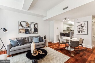 1500 Chestnut St in Philadelphia, PA - Building Photo - Building Photo