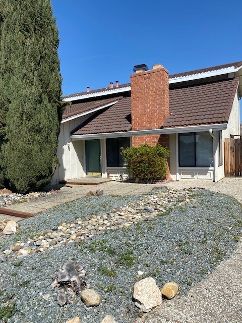 4483 Oakbrook Ct in Concord, CA - Building Photo