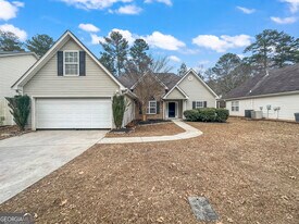1395 Stephens Pond View in Loganville, GA - Building Photo