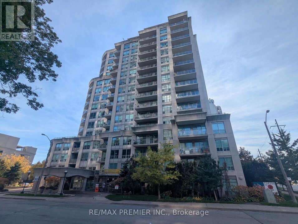 88-388 Palace Pier Ct in Toronto, ON - Building Photo