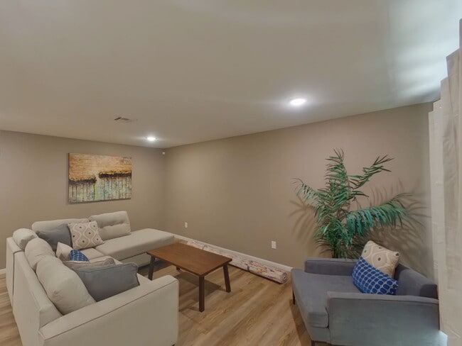 520 Mathewson St in Wichita, KS - Building Photo - Building Photo