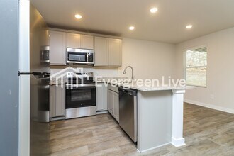 4834 Station Ln in Union City, GA - Building Photo - Building Photo