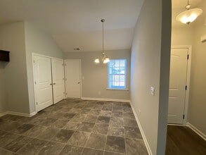 219 Grace Ct in Manchester, TN - Building Photo - Building Photo