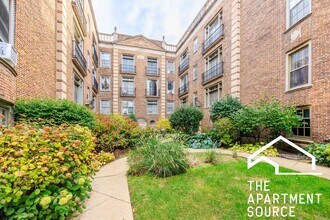 909 Elmwood Ave in Evanston, IL - Building Photo - Building Photo