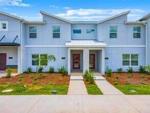 2573 Reading Trail in Kissimmee, FL - Building Photo - Building Photo