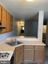 323 S Conkling St-Unit -B in Baltimore, MD - Building Photo - Building Photo