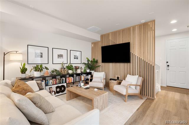 4135 Fultondale St in Aurora, CO - Building Photo - Building Photo