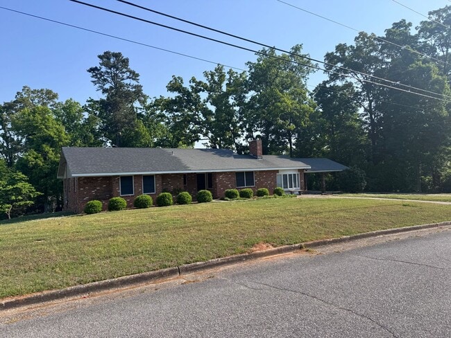 property at 302 11th St NE