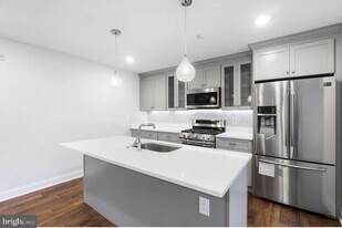 41 W Wildey St in Philadelphia, PA - Building Photo