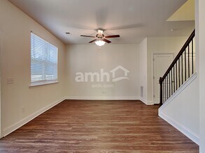 1821 Produce Ln in Johns Island, SC - Building Photo - Building Photo