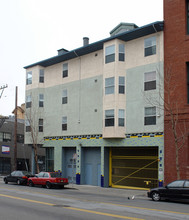 135 Valencia St in San Francisco, CA - Building Photo - Building Photo