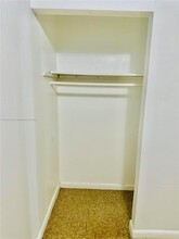 3971 SW 12th Pl-Unit -4 in Fort Lauderdale, FL - Building Photo - Building Photo