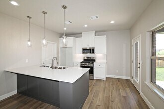 4707 Carmel Ave in Amarillo, TX - Foto de edificio - Building Photo