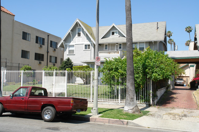 967 Arapahoe St in Los Angeles, CA - Building Photo - Building Photo