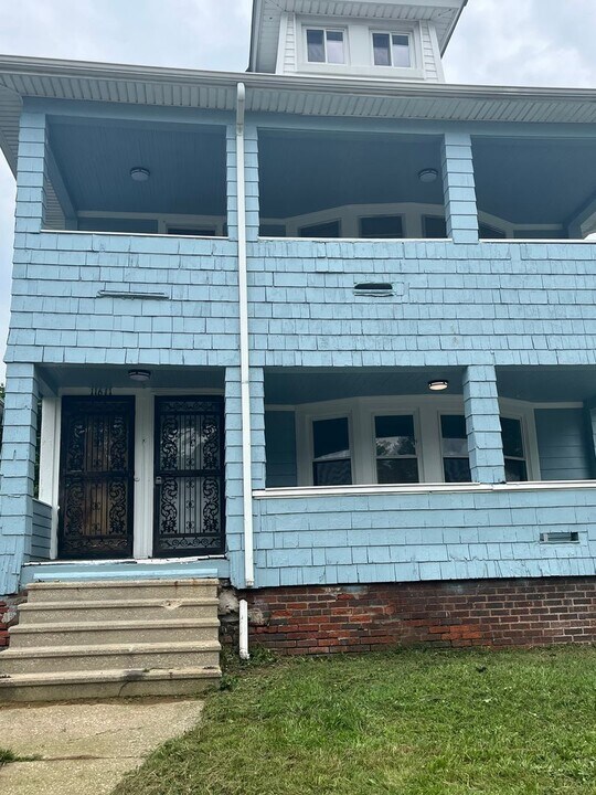 11611 Fairport Ave in Cleveland, OH - Building Photo