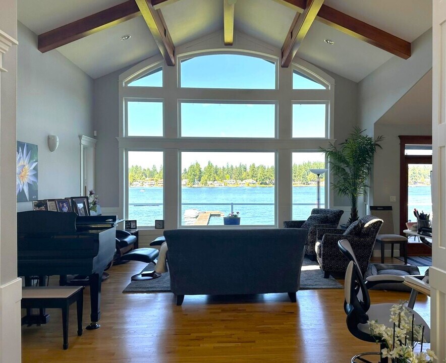 27002 140th Ave SE in Kent, WA - Building Photo