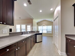 8503 Sentry Cir in North Charleston, SC - Building Photo - Building Photo