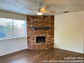 8024 Echo Wind St in San Antonio, TX - Building Photo - Building Photo