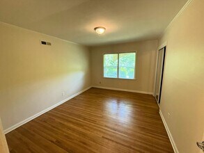 207 Gardenia Cove in Memphis, TN - Building Photo - Building Photo