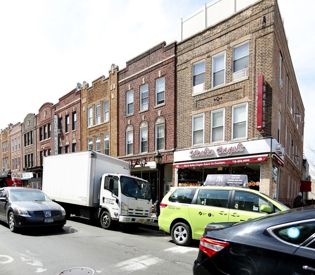 204 Smith St in Brooklyn, NY - Building Photo - Building Photo