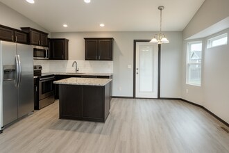 5841 N Millsboro Cir in Park City, KS - Building Photo - Building Photo