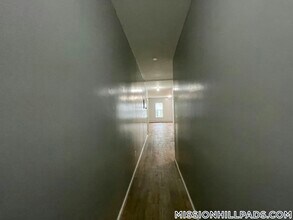 114 Mt Pleasant Ave in Boston, MA - Foto de edificio - Building Photo