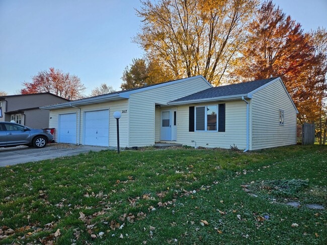 property at 2117 Ivy Ct