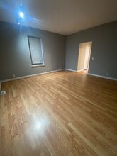 913 Geyer Ave in St. Louis, MO - Foto de edificio - Building Photo