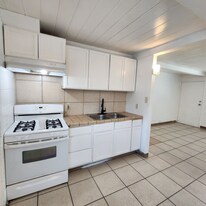 937 S Thorne Ave in Fresno, CA - Building Photo
